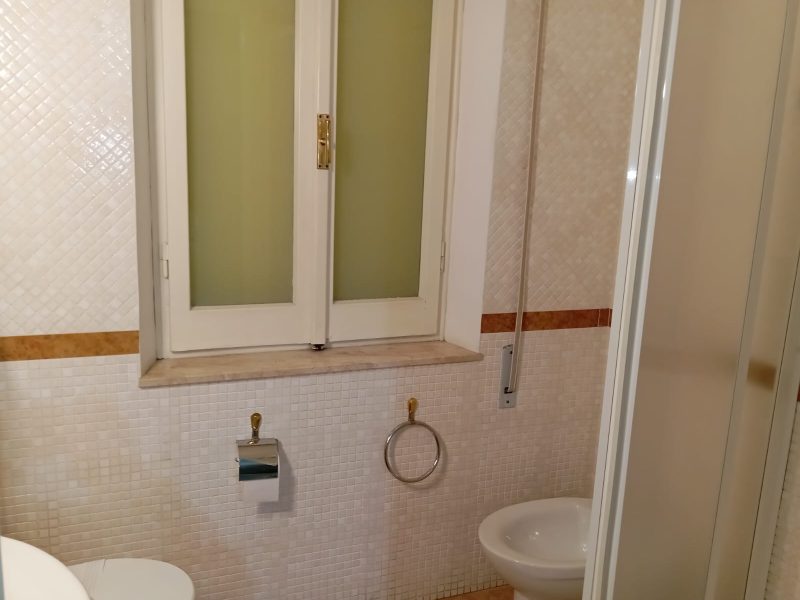 Bagno Matrimoniale 2